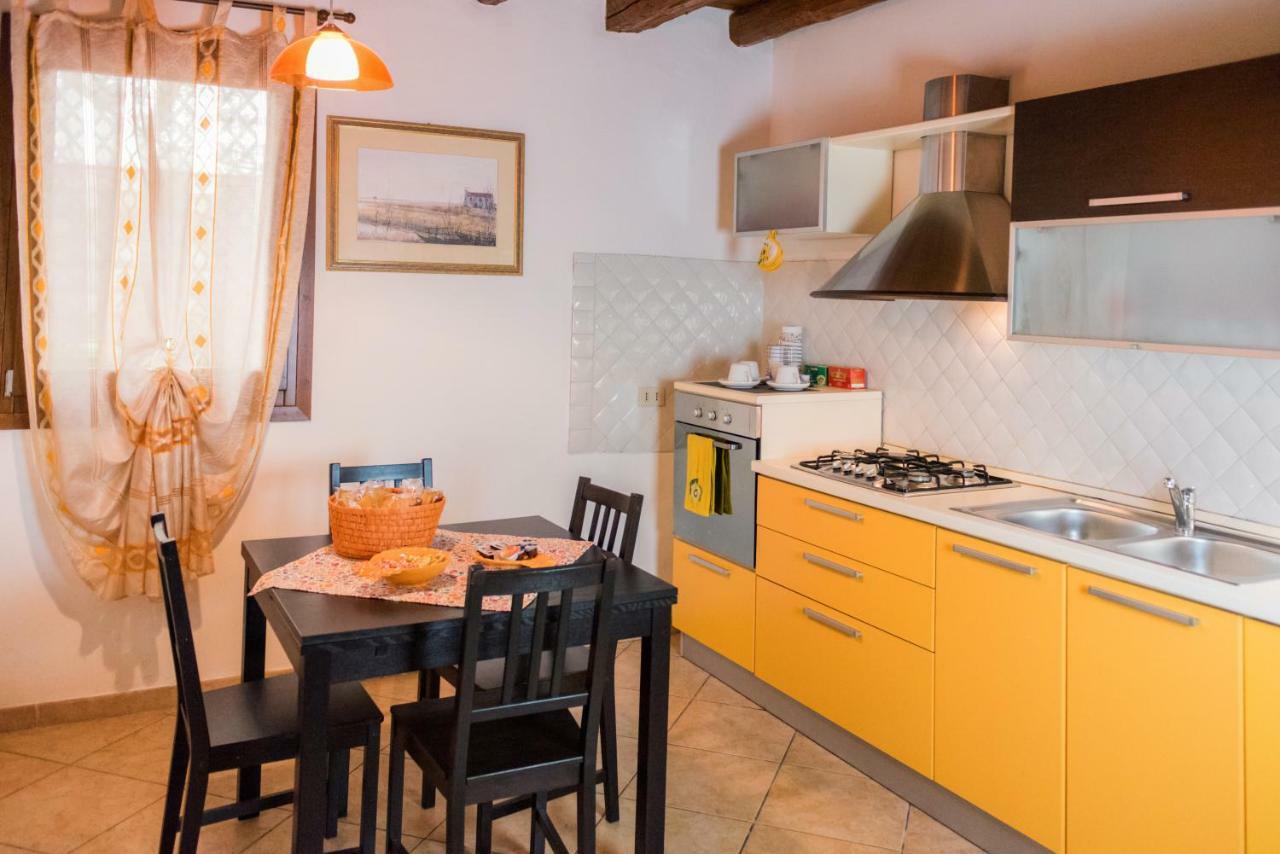 Al Borghetto Apartamento Adria Exterior foto
